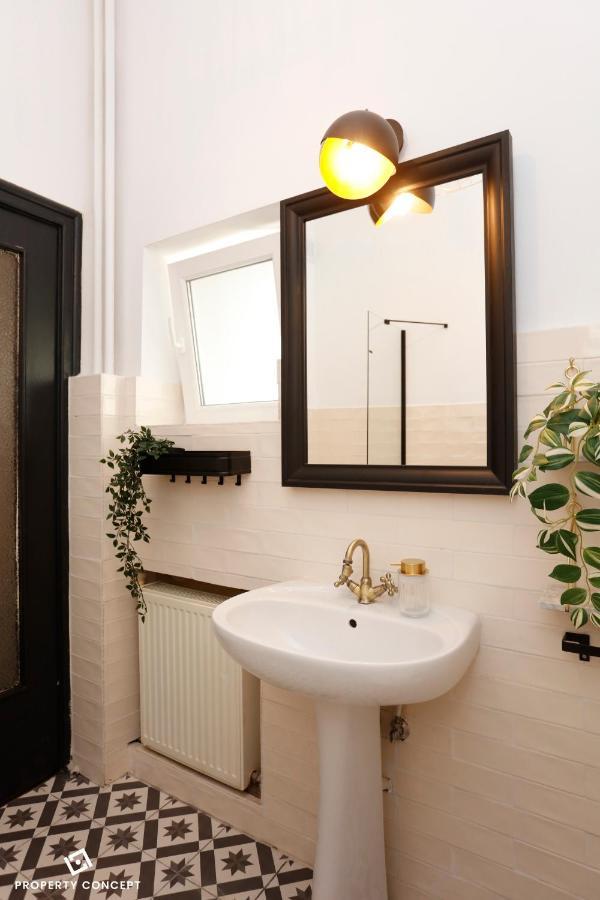 Bohemian Central Concept Studio Bucarest Extérieur photo